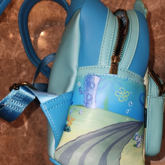 Loungefly SpongeBob Squarepants Drivers License Mini Backpack & Coin Purse - Picture 4 of 9